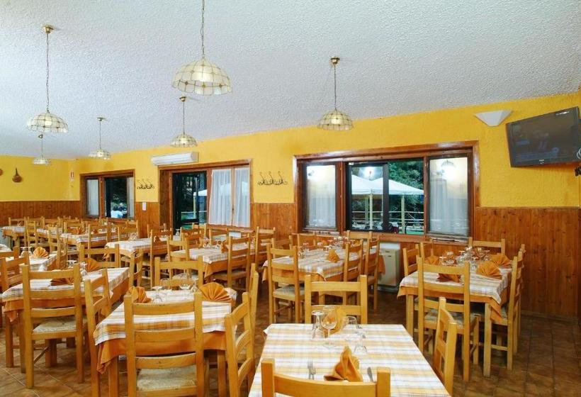 مبيت وإفطار La Pinetina