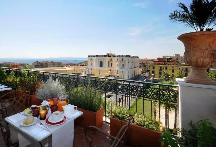 تختخواب و صبحانه Villa Battista