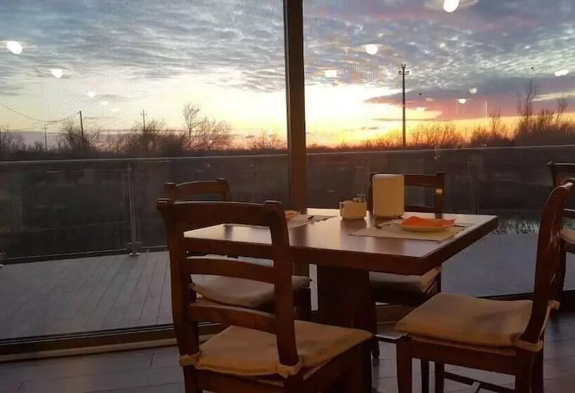 ホテル Il Paradello Albergo Ristorante