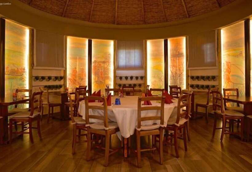 ホテル Il Paradello Albergo Ristorante