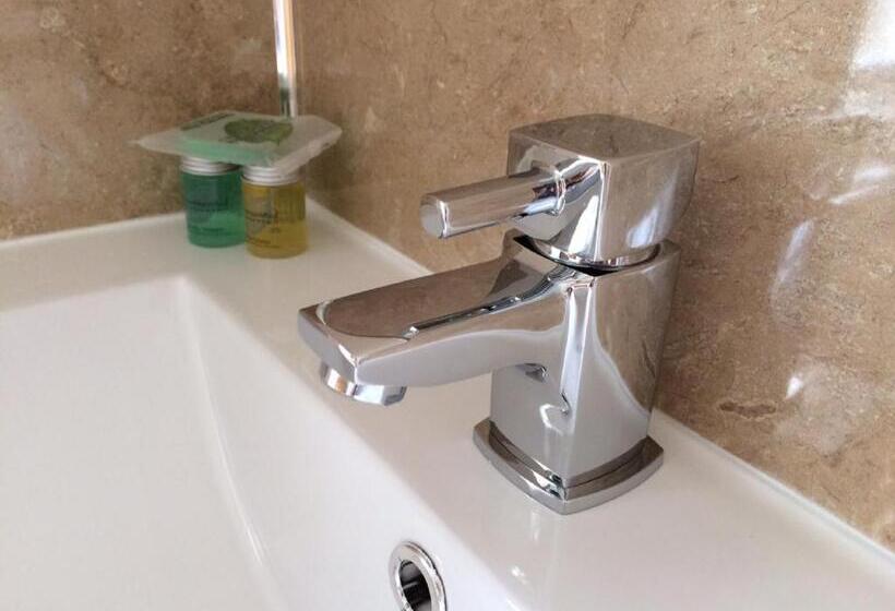 Willows Bed & Breakfast