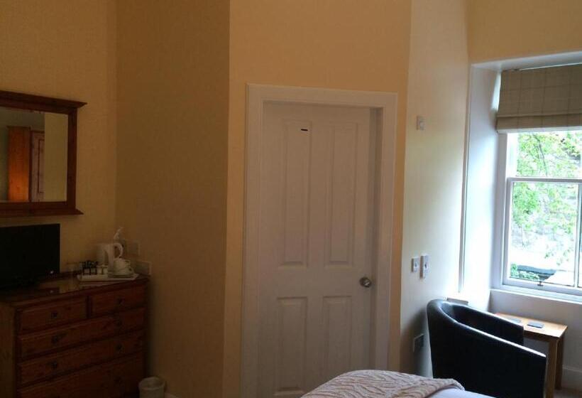 Willows Bed & Breakfast