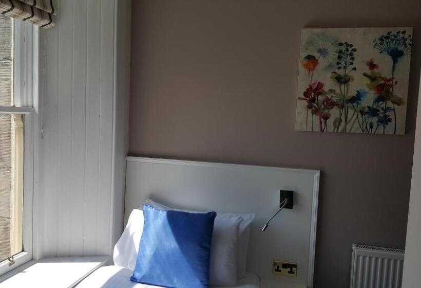 Willows Bed & Breakfast