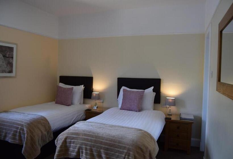 Willows Bed & Breakfast