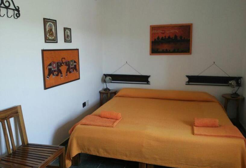 B&b Govinda Shanty House