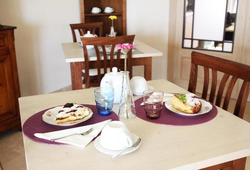 B&b Il Canto Del Gallo