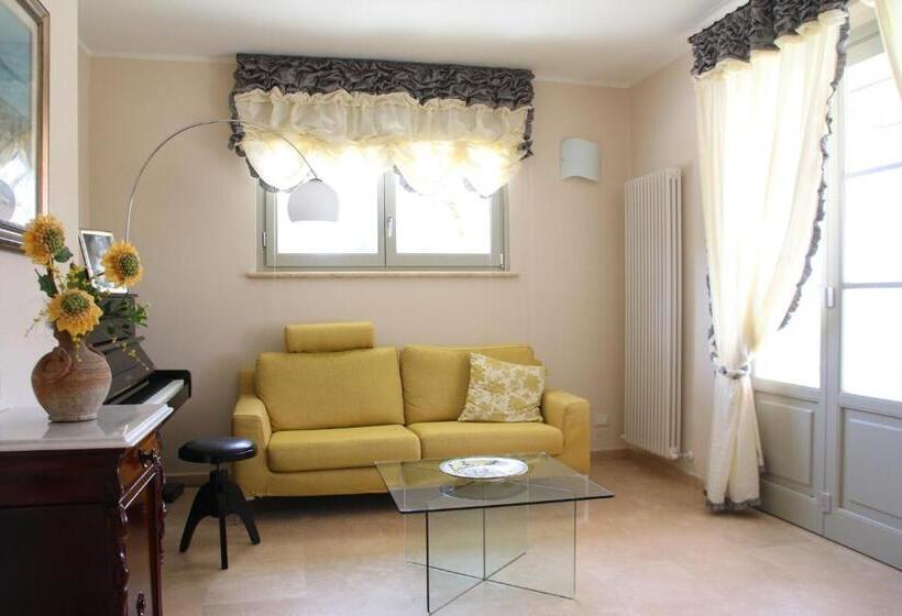 B&b Il Canto Del Gallo