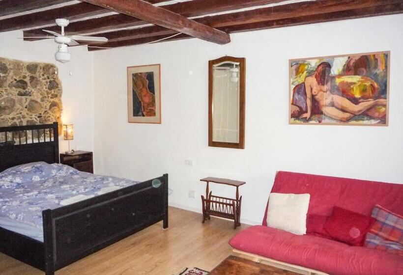 تختخواب و صبحانه Apartments Hemingway House