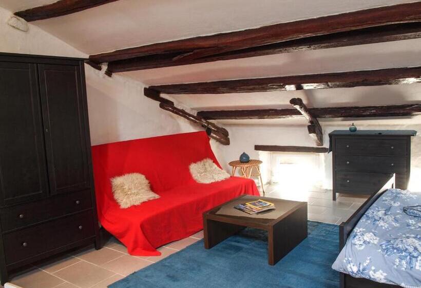 تختخواب و صبحانه Apartments Hemingway House