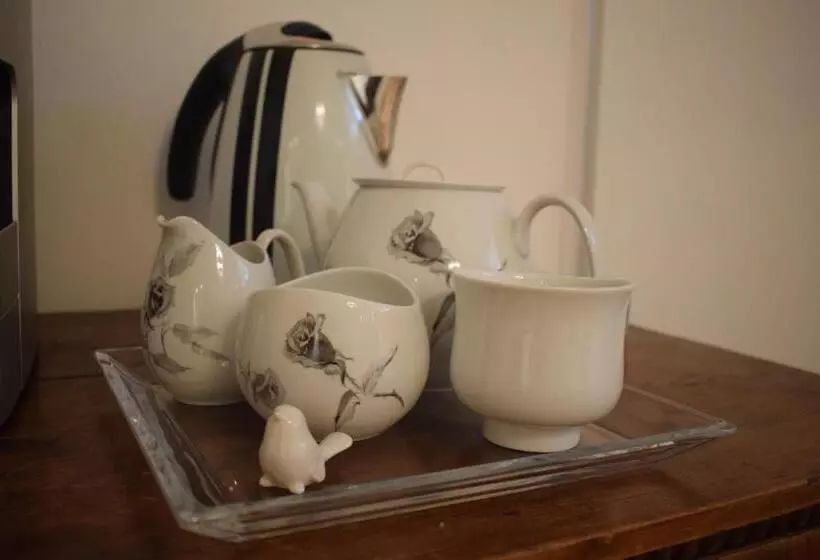 ベッドアンドブレックファースト House System