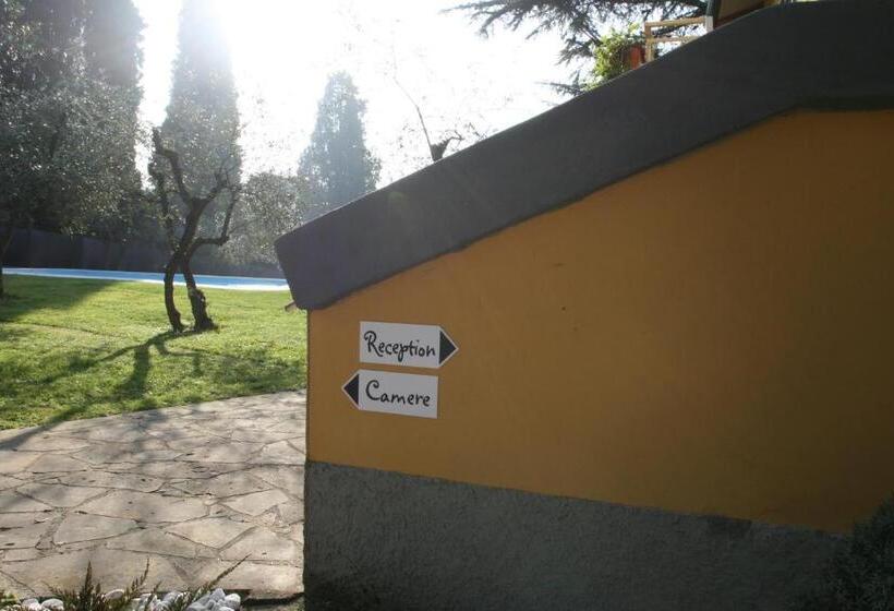 Bed and Breakfast La Stregatta