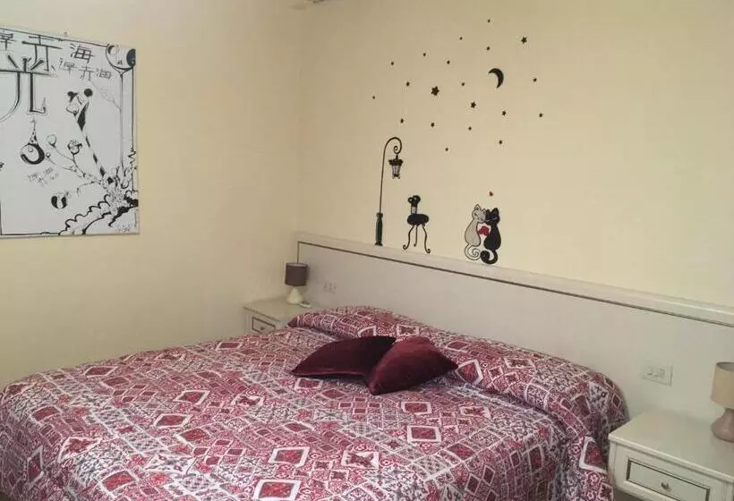 ベッドアンドブレックファースト La Stregatta