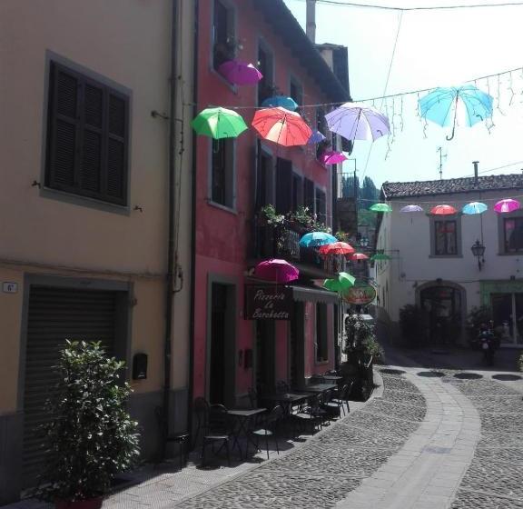 Bed and Breakfast Labarchettaok