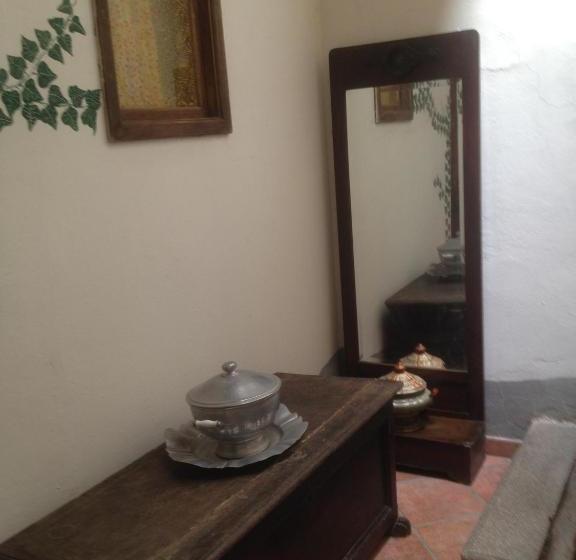 Bed and Breakfast Labarchettaok