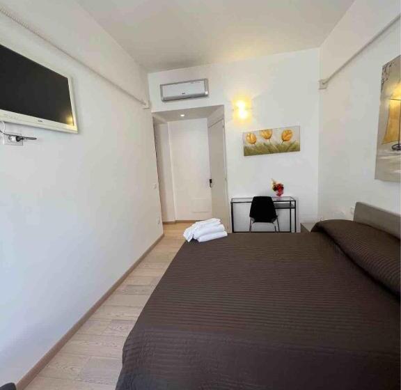 مبيت وإفطار Plaza Rooms