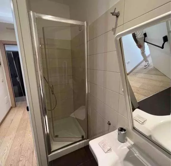 ベッドアンドブレックファースト Plaza Rooms