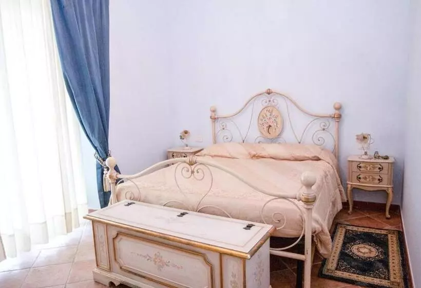 Aamiaismajoitus (B&B) Villa Strampelli