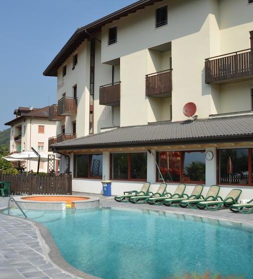 Family Hotel Primavera