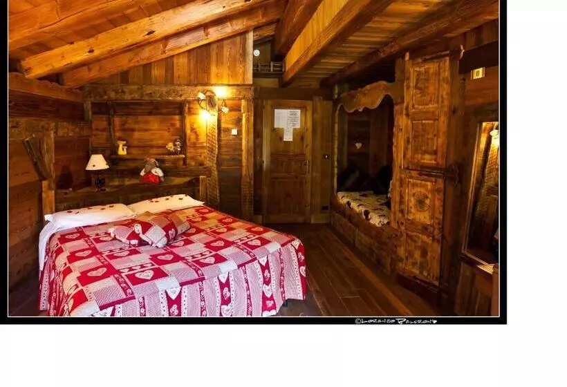 Hotelli Baita La Jolie Bergere