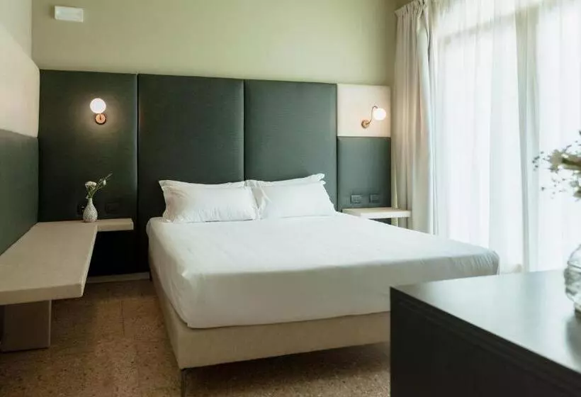 Hotel Classique