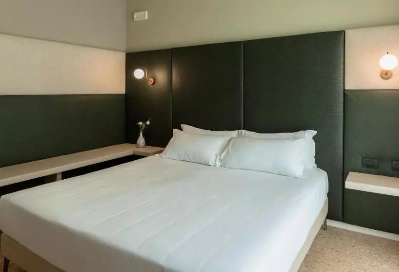 Hotel Classique