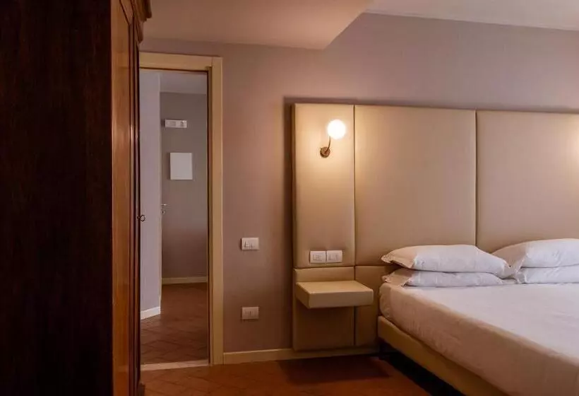 Hotel Classique