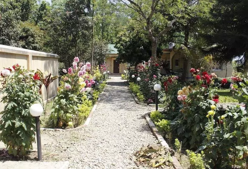 هتل Gorkha Hamlet Resort