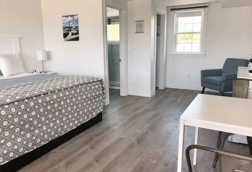 Hotelli Kingfisher Oceanside