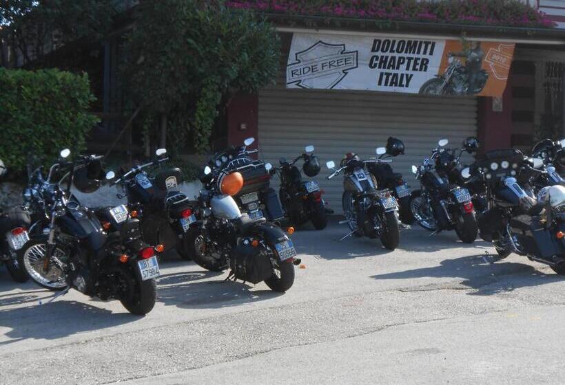 בית מלון כפרי Miramonti B&b Cucina&pizza