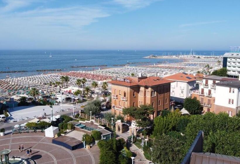 ホテル Villa Fulgida