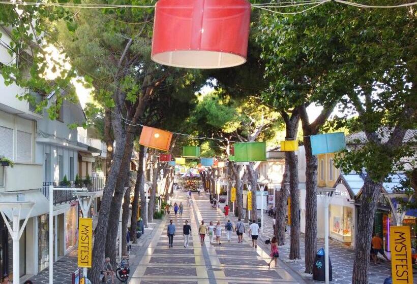 ホテル Villa Fulgida