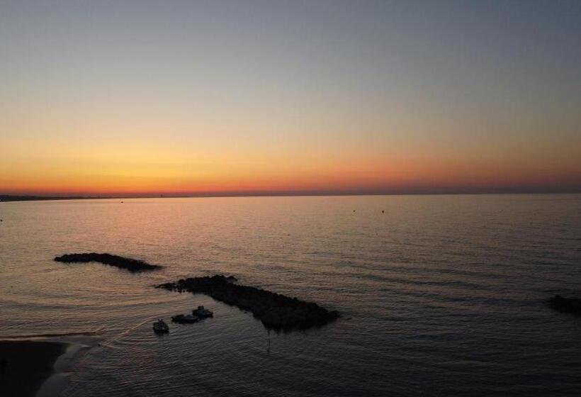 ホテル Villa Fulgida