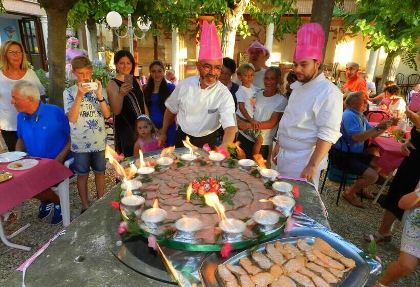 ホテル Villa Fulgida