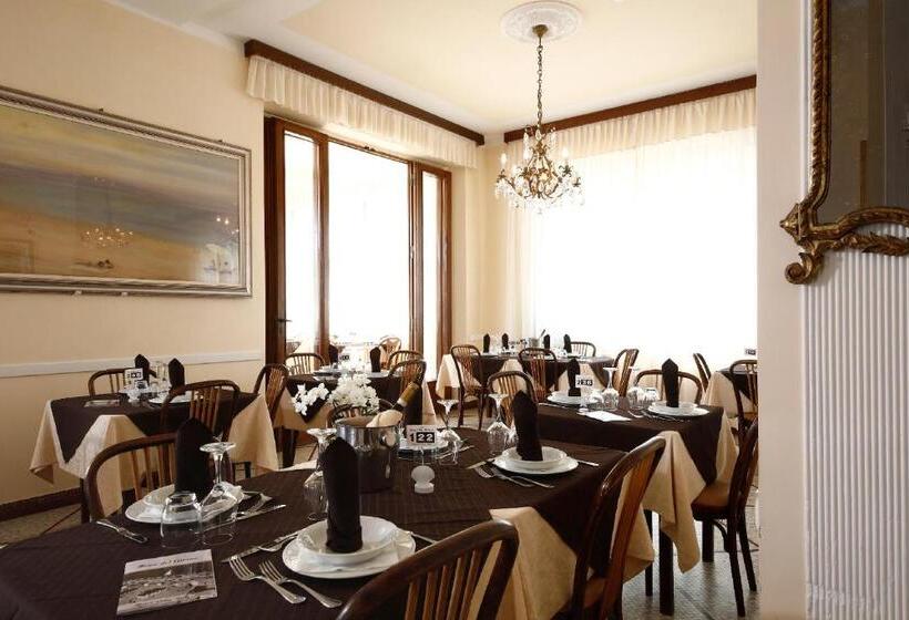 ホテル Villa Fulgida