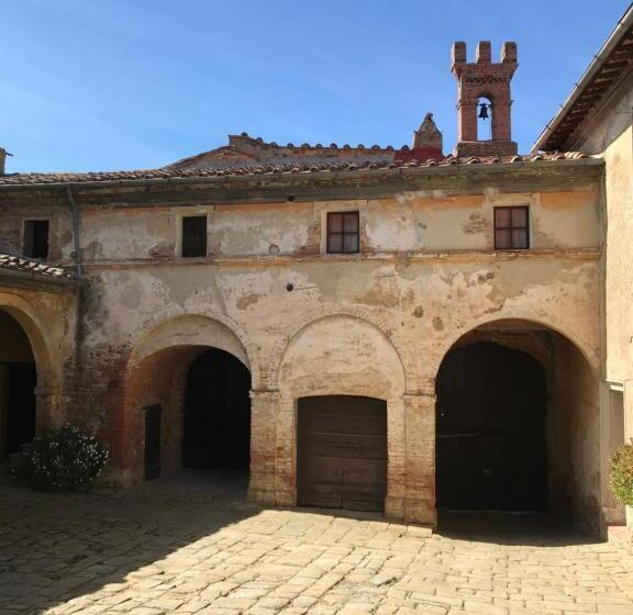 אתר נופש Borgo La Grancia