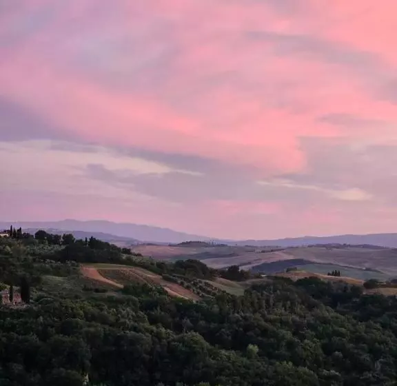 リゾートホテル Borgo La Grancia