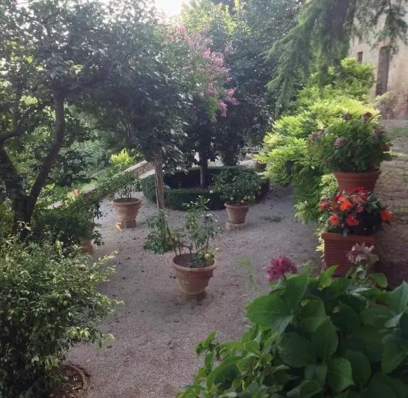 リゾートホテル Borgo La Grancia