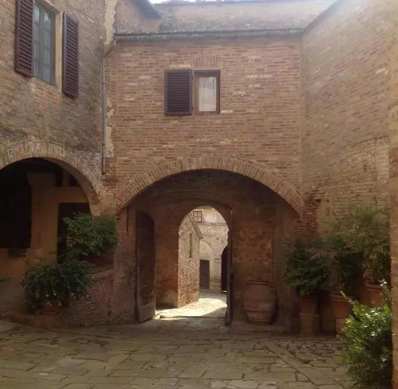 リゾートホテル Borgo La Grancia