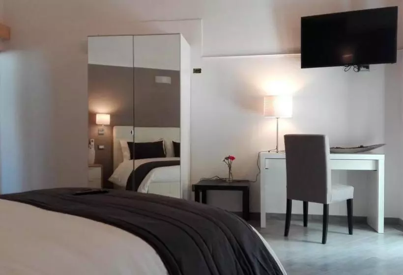تختخواب و صبحانه A Due Passi Dal Centro