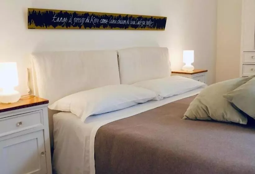 تختخواب و صبحانه Bianko Ecochic & L Angolo Di Levante