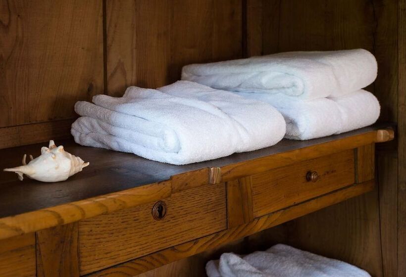 צימר Hébergements Insolites Domaine Arvor Spa