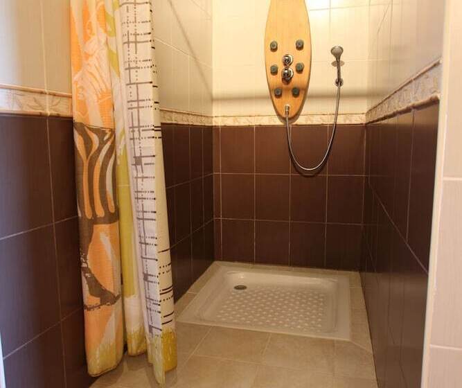 צימר Hébergements Insolites Domaine Arvor Spa