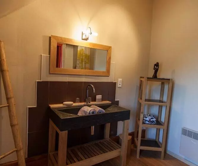 Aamiaismajoitus (B&B) Hébergements Insolites Domaine Arvor Spa