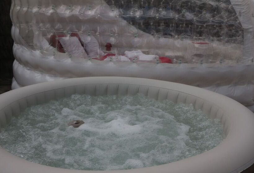 צימר Hébergements Insolites Domaine Arvor Spa