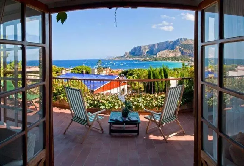 تختخواب و صبحانه Il Glicine Sul Golfo