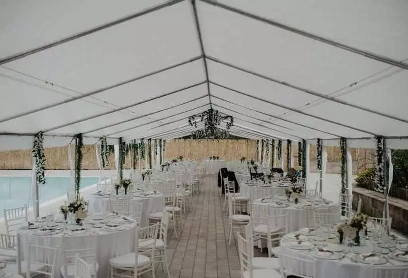 ベッドアンドブレックファースト Le Rocce