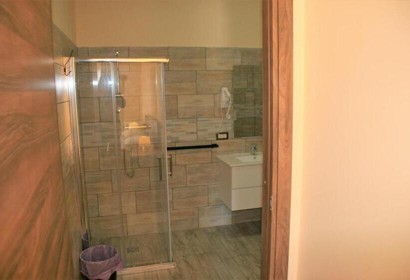 مبيت وإفطار Monserrat