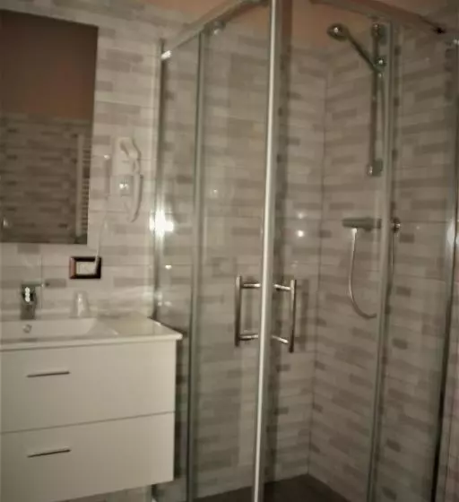 Aamiaismajoitus (B&B) Monserrat