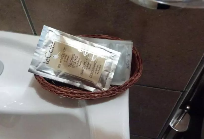 Aamiaismajoitus (B&B) Monserrat