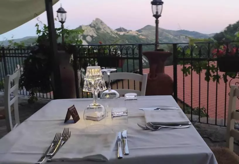 Aamiaismajoitus (B&B) Monserrat